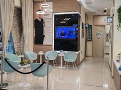 -维乐口腔(美维云门诊陆家嘴店)