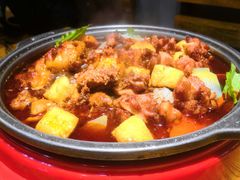 -吉吉向上炭烤鸡肉煲(大学城店)