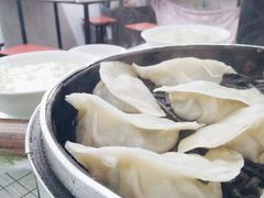 -金城包子牛肉灌汤包(台东四路店)