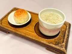 文思豆腐配蟹壳黄-江南灶中餐厅(南京香格里拉店)