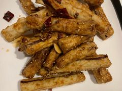 -梧桐树下(云锦世家店)