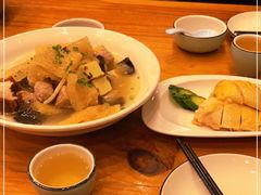 -侬佳蒸菜馆(听潮店)