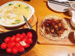 -宴小馆·小海鲜青岛菜(五四广场店)