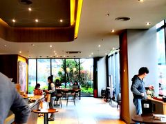 -星巴克(真如星光耀广场店)