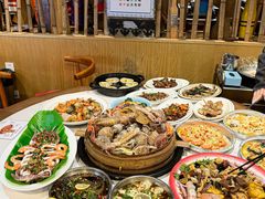 -船梆煮•蒸汽海鲜·炉火烤肉(五四广场店)