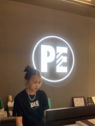 -PE SALON