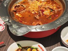 -胖哥俩肉蟹煲(石家庄长安万达店)