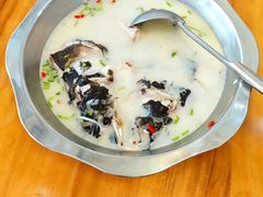 -美顺香食府鱼头老店(雪野湖店)