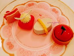 -上海半岛酒店·半岛精品店