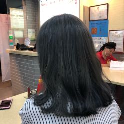 -Kraemer Paris  苏豪路易士·嘉玛发廊