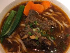 -康师傅私房牛肉面(马泉营奥莱店)