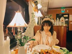 店内布置-火车头法国西餐厅