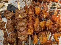 -烤满分·东北烧烤(首经贸店)