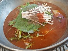 -喇喇排骨火锅·传统韩式脊骨汤(望京西园总店)