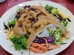 -鑫渔港海鲜本地菜·山海关浑锅(东戴河店)