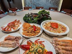 -粤盛海鲜平价店(洛溪食街店)