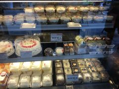 面包甜点陈列柜-红宝石·鲜奶小方(联洋店)
