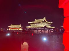 -城墙带状公园-大同古城墙广场停车场