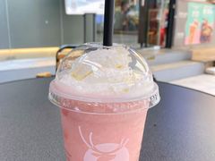 -瑞幸咖啡(东方广场中庭店)