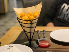 黄金球-清真·艾美可餐厅(大悦汇店)