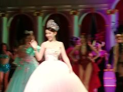 -金东尼人妖秀