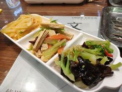 特色凉菜-丝路伊兰·兰州牛肉面(牛街总店)