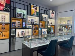 -利明眼镜(顺河路店)