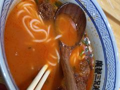 -魔都三兄弟酸辣粉·蘸卤炸串(虹桥万科店)