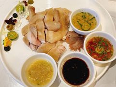 白切文昌鸡-闻见中国海南菜(K11店)