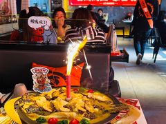 -鸣记脆皮烤鱼·海鲜烤鱼(三八广场店)