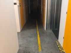 -安东易迷你自助仓储寄存仓库(顾戴路店)
