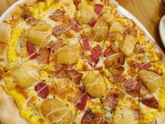 -城市大道红炉披萨烘焙坊