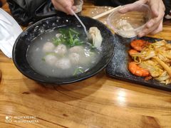 -老东镇啤酒屋海鲜加工·蒸汽海鲜·海鲜烧烤(台东店)