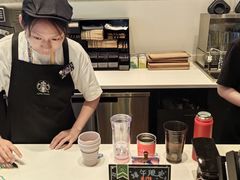 -星巴克臻选(莘庄仲盛店)