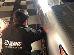 -鲨鱼皮汽车凹陷玻璃修复(静安店)