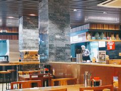 大堂-亮亮面馆(经六路店)