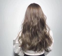 -Miracle集简美发沙龙