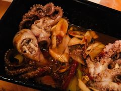 -臻鲜燕海鲜融合餐厅(金陵style店)