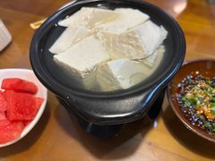 -重庆石磨豆花庄(乔庄店)