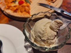 -自然食集西餐厅(泰晤士小镇店)