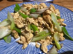大葱炒鸡蛋-關東雪东北菜(中庚漫游城店)
