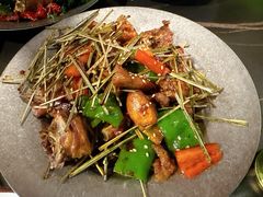 香茅草炒鸡-瑞丽觉觉味道·异国风情(瑞丽大道店)