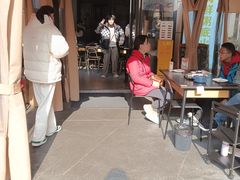 -牛牛和牛海鲜粥底火锅(长虹国际城店)