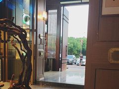 -忆江南·临江鱼馆