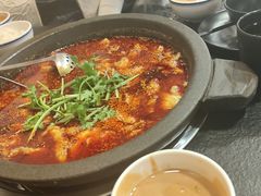 -灶知轩湘西石锅鱼(万佳广场店)