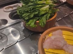 -龍歌自助小火锅(芝罘万达店)