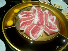 -猪啊牛呀羊啊铜盘烤肉(正大广场店)