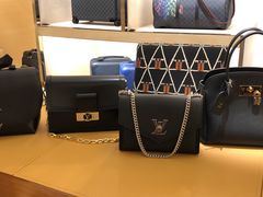 -乐蓬马歇百货公司(Rive Gauche)