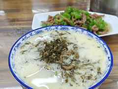 -雪琴面馆富安特色鱼汤面(城中花园店)