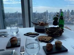 -翡翠36酒吧(浦东香格里拉店)